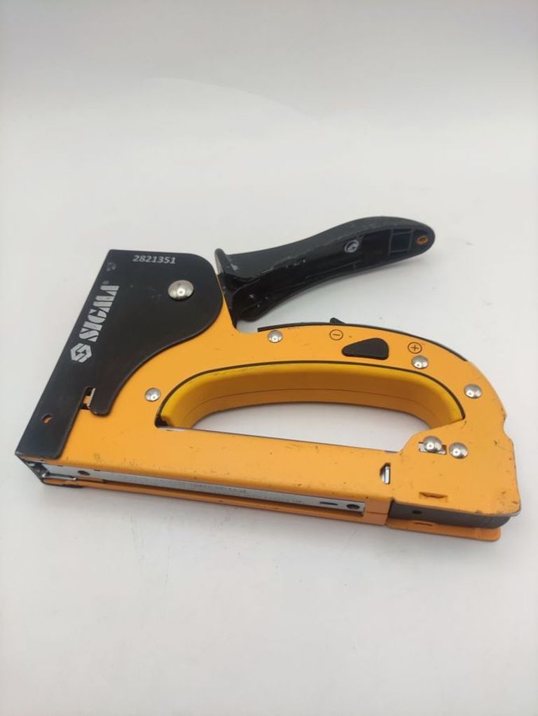 Дешево Sigma 2821351 з ломбарду