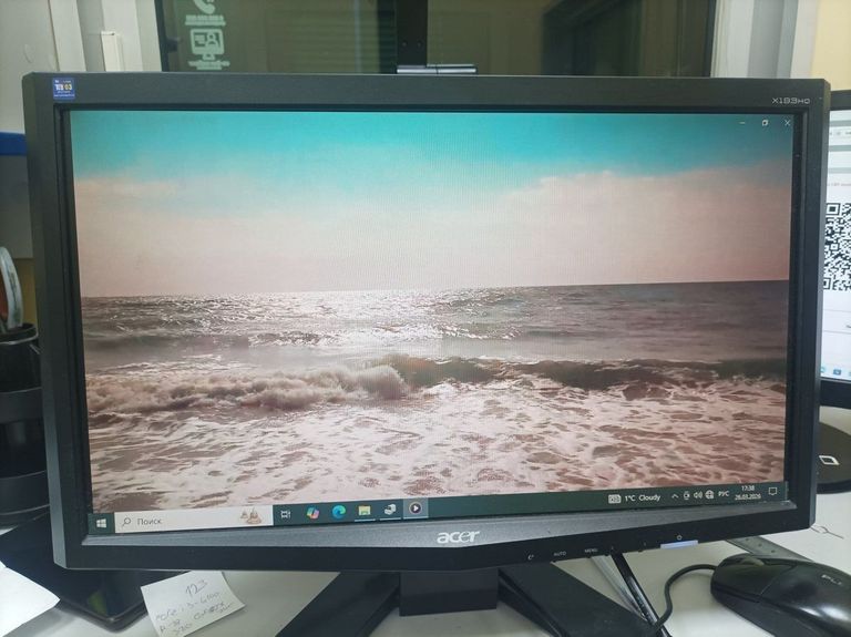 Дешиво Acer X193HQ с ломбарда