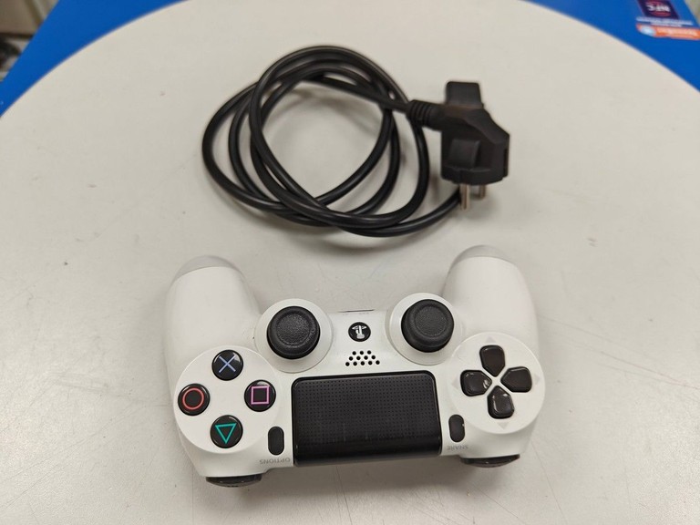 Sony playstation 4 pro 1tb Код:01-200938915. Изображение 8