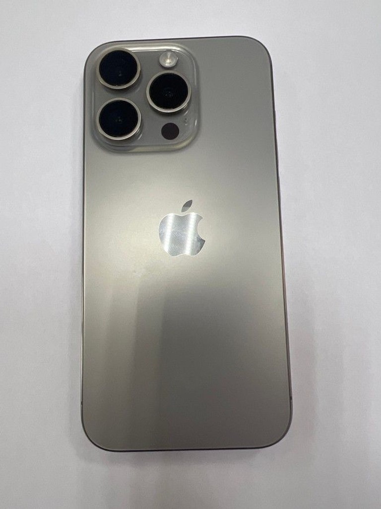 Купити Apple iphone 15 pro 256gb Б/У