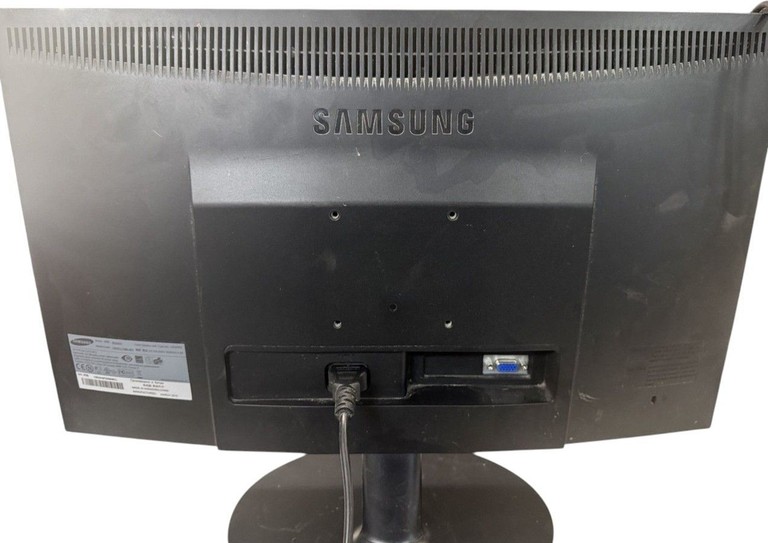 Оголошення Samsung e2220n Б/У
