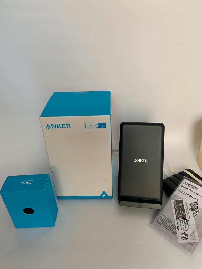Купити Anker Anker PowerWave Stand Б/У
