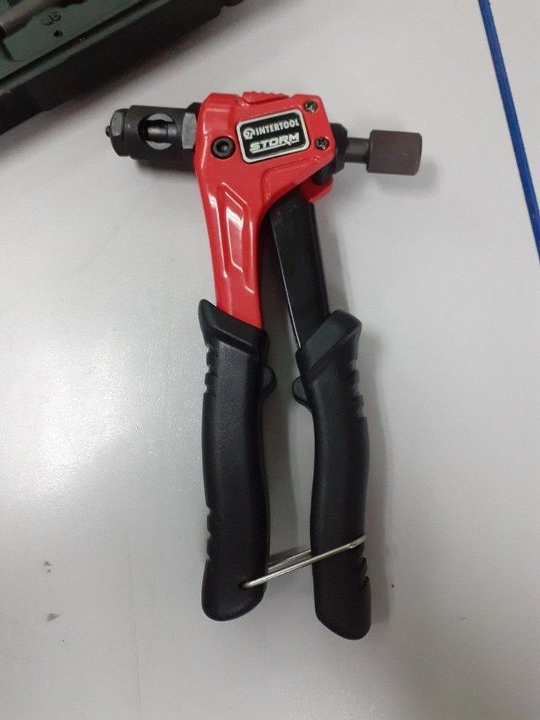 Купити Intertool без моделі Б/У