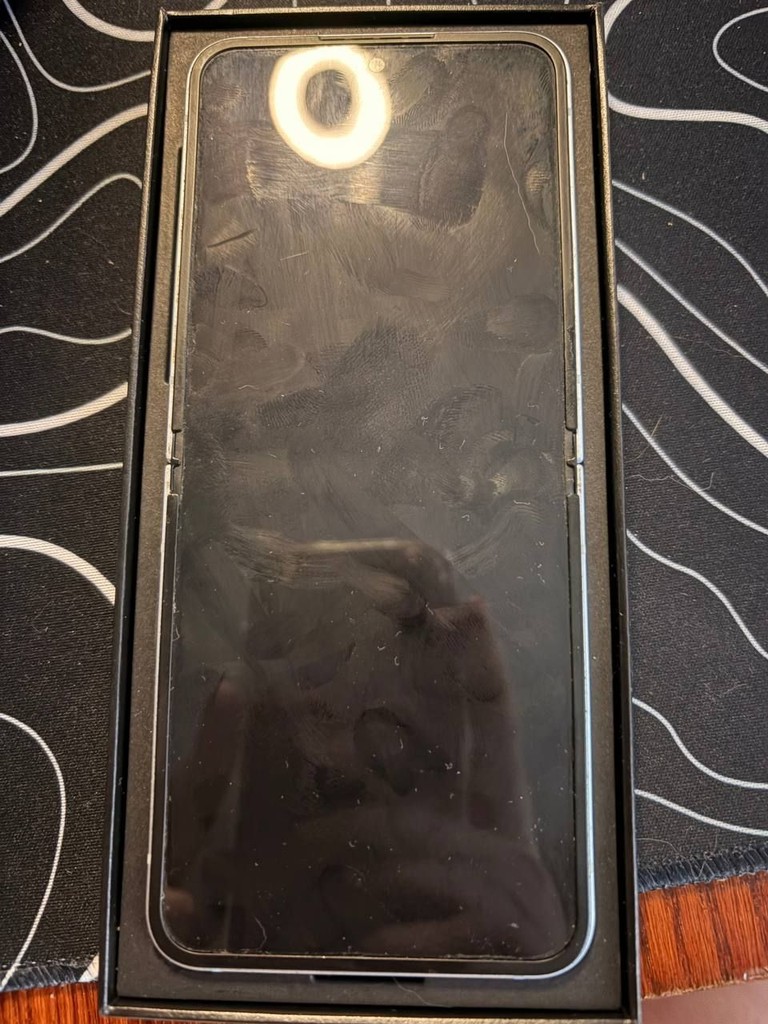 Samsung Galaxy Flip6 12/256GB Blue (SM-F741BLBG) Код:null. Изображение 5