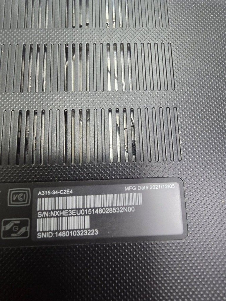 Дешево Acer 15/celeron n4020 ddr4/4gb ddr4/hdd 120 gb/ssd *відсутній/*інтегрована з ломбарду