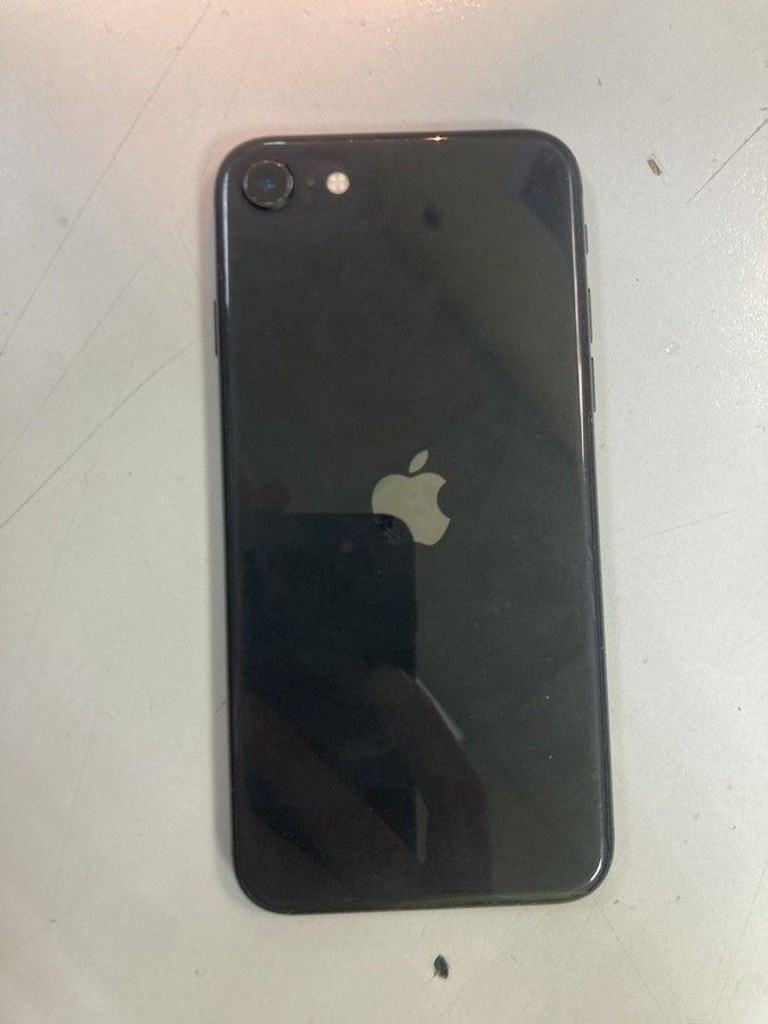 Дешево Apple iPhone SE 2020 64GB Black Slim Box (MHGP3) з ломбарду
