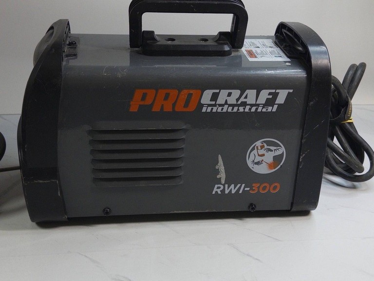 Дешево Procraft RWI-300 з ломбарду