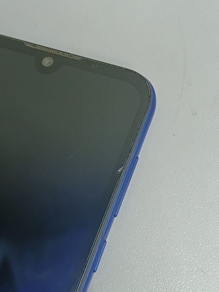 Оголошення Huawei honor 8s 2/32gb ksa-lx9 Б/У