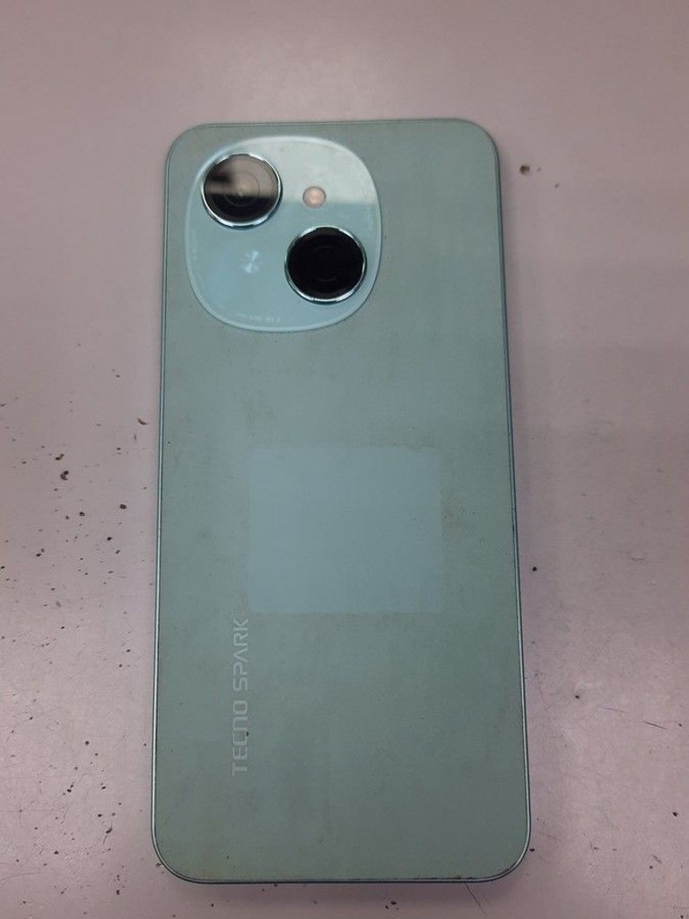 Купити Tecno spark go 1 kl4 3/64gb Б/У