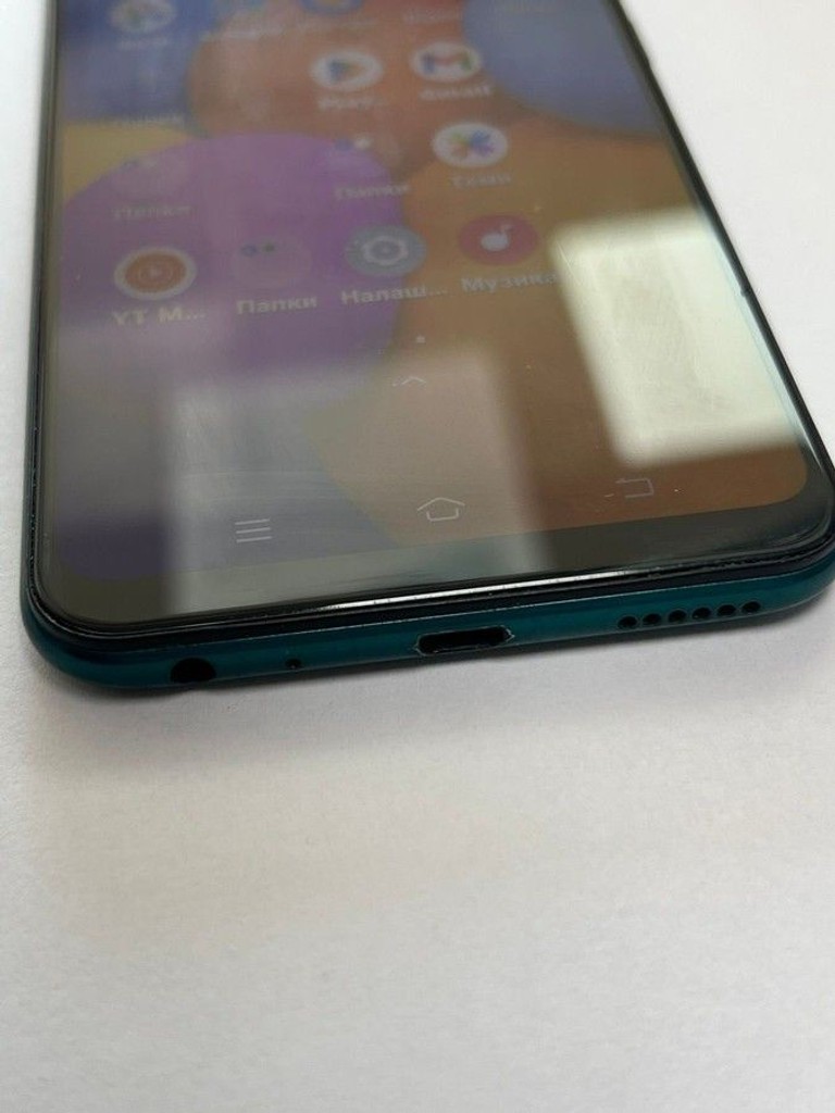 Дешево vivo Y1S 2/32GB Black з ломбарду