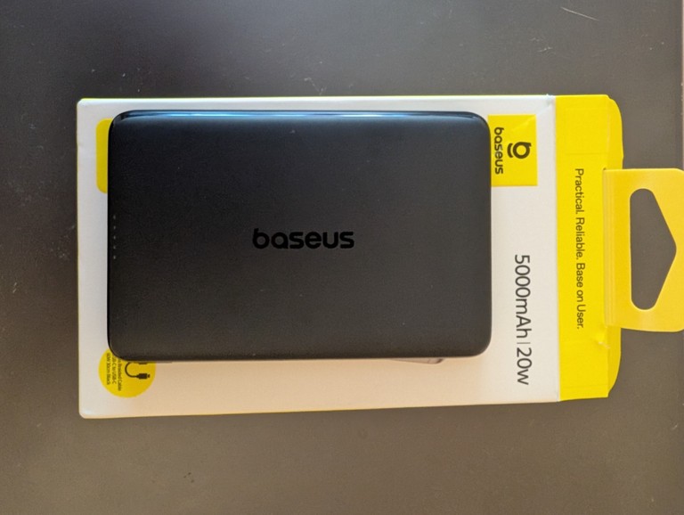 Купити Baseus Compact Fast Charging 5000mAh Pink 20W (P10068306413-00) Б/У