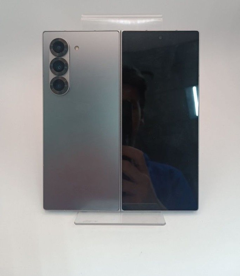 Розпродаж Samsung galaxy fold6 12/1tb, продавець Техноскарб