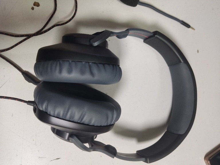 Оголошення Jbl quantum 100 Б/У