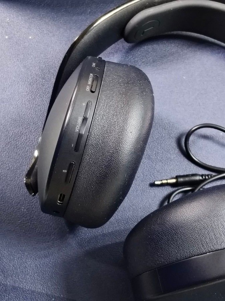Розпродаж Sony pulse 3d, продавець Техноскарб