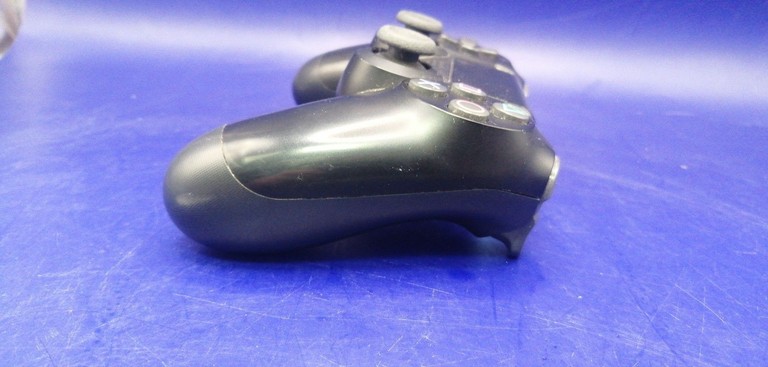 Дешево Sony dualshock 4 v2 з ломбарду
