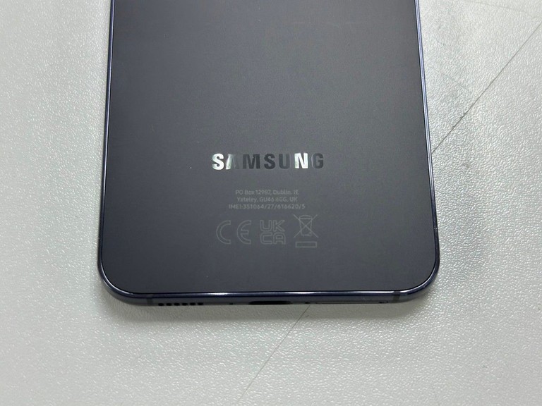 Дешево Samsung galaxy s23 8/128gb з ломбарду