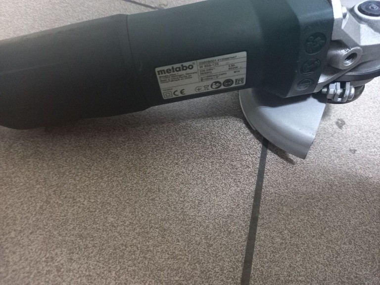 Дешево Metabo w 850-125 з ломбарду
