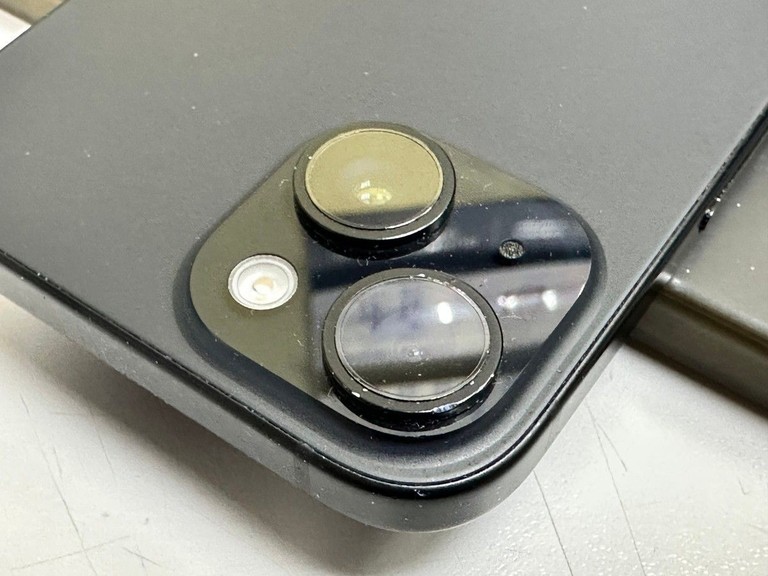Apple iPhone 15 256GB Green Код:01-201067769. Зображення 8