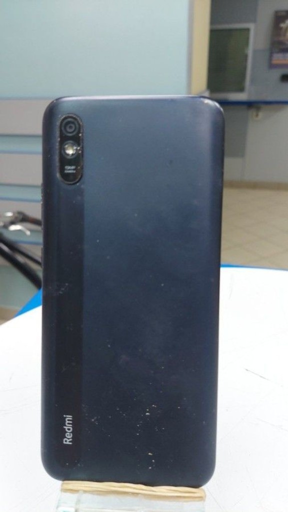 Дешиво Xiaomi redmi 9a 2/32gb с ломбарда