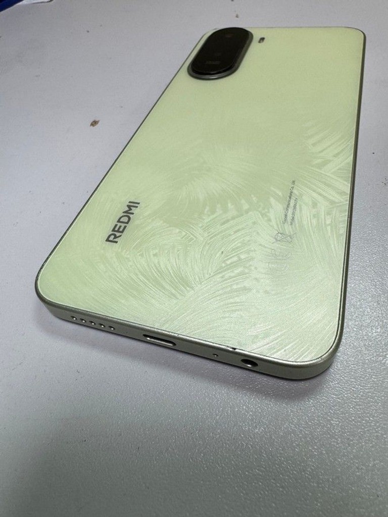 Оголошення Xiaomi Redmi A7 Pro 4/128GB Black Б/У