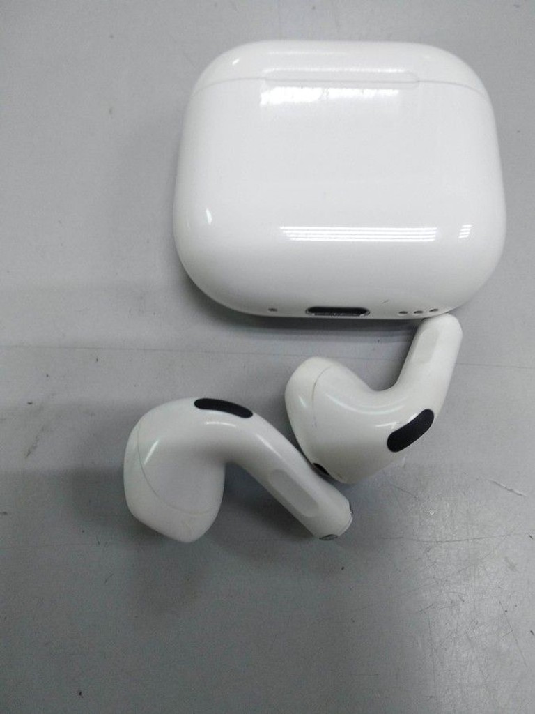 Оголошення Apple airpods 4 with active noise cancellation Б/У