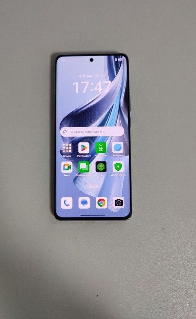 Купити Oppo reno10 5g 8/256gb Б/У