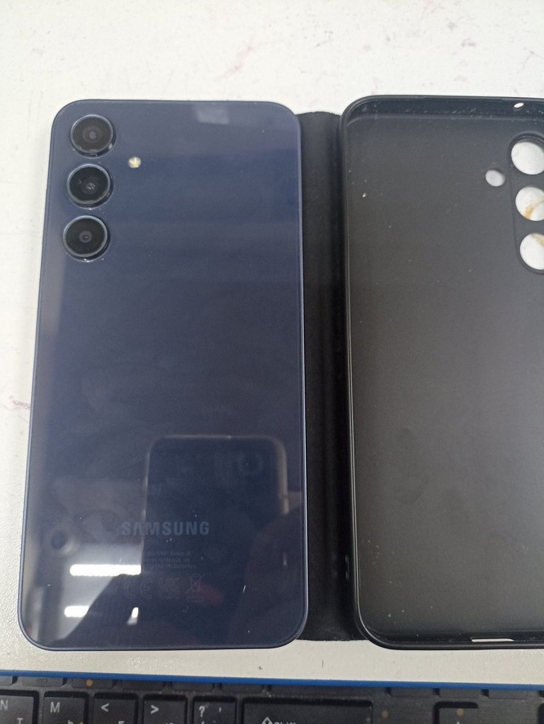 Оголошення Samsung galaxy a35 5g 8/256gb Б/У