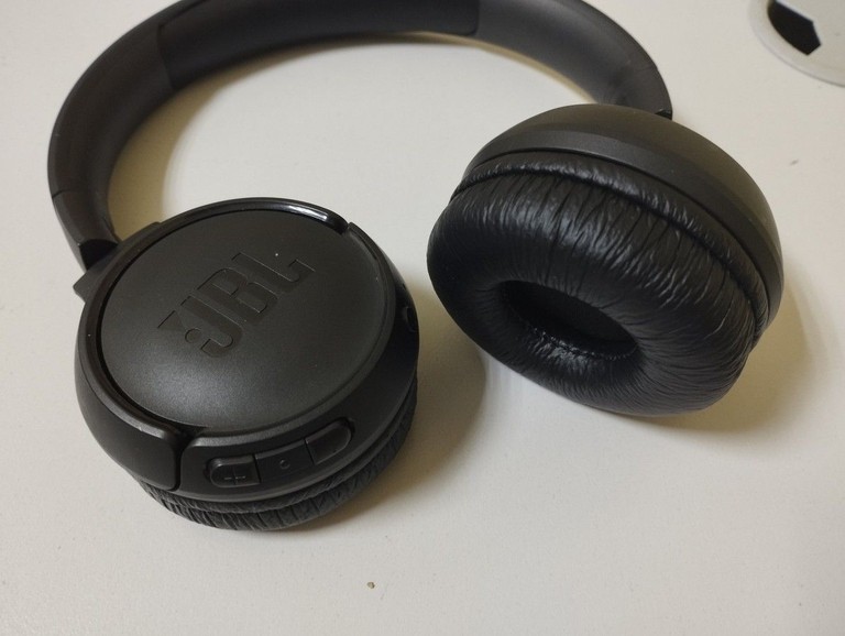 Дешево Jbl tune 500bt з ломбарду