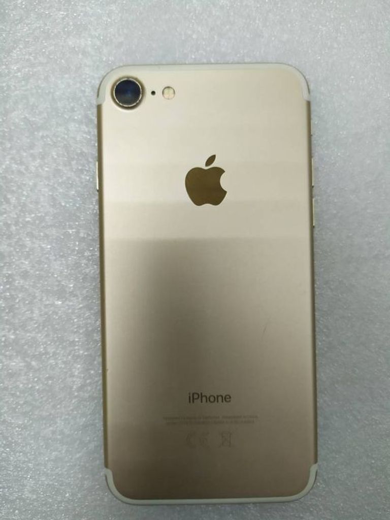 Дешиво Apple iphone 7 32gb с ломбарда