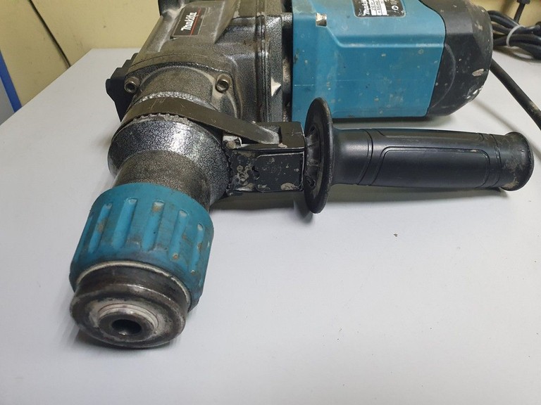 Оголошення Makita (Копія) hr3540c Б/У
