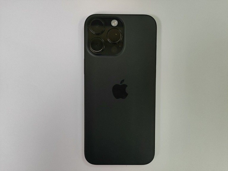 Apple iphone 16 pro max 256gb Код:01-201137896. Изображение 10