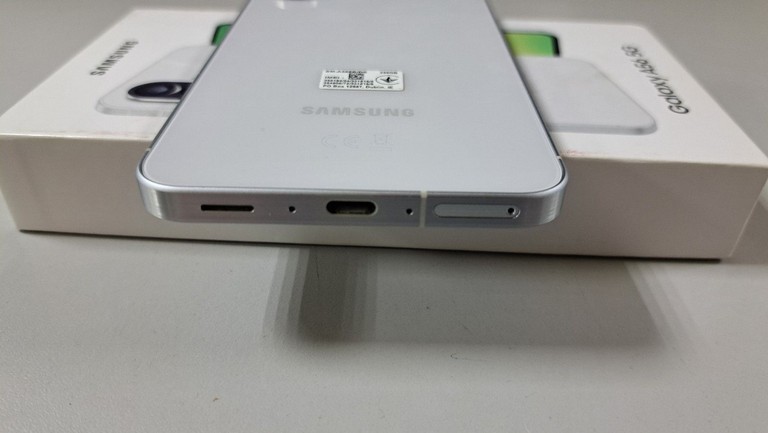 Розпродаж Samsung galaxy a56 5g 8/256gb, продавець Техноскарб