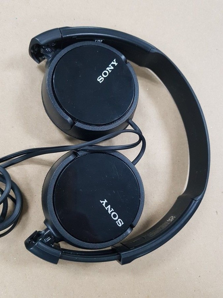 Дешево Sony mdr-zx110ap з ломбарду