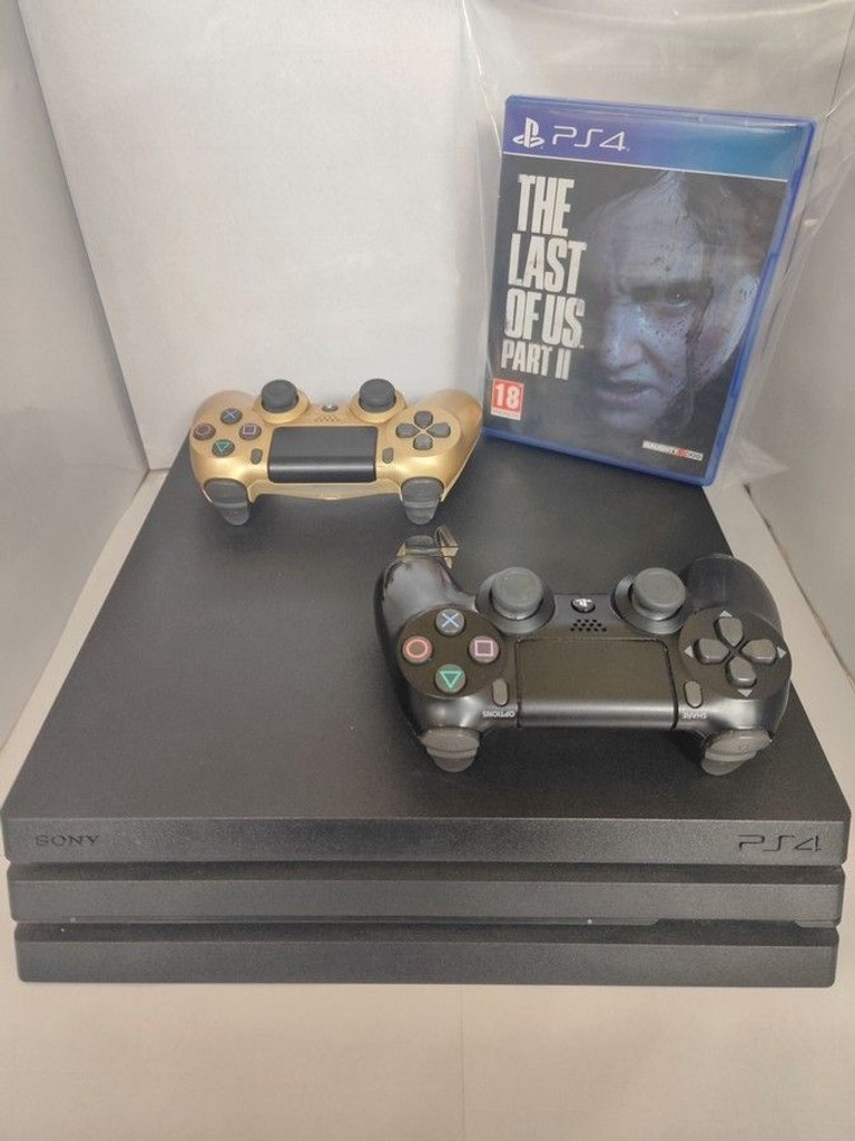 Дешиво Sony playstation 4 pro 1tb с ломбарда