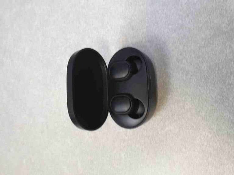 Дешиво Xiaomi Redmi AirDots 2 Black (BHR4196CN) с ломбарда