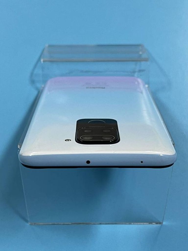 Дешево Xiaomi Redmi Note 9 4/128GB Blue (no NFC) з ломбарду