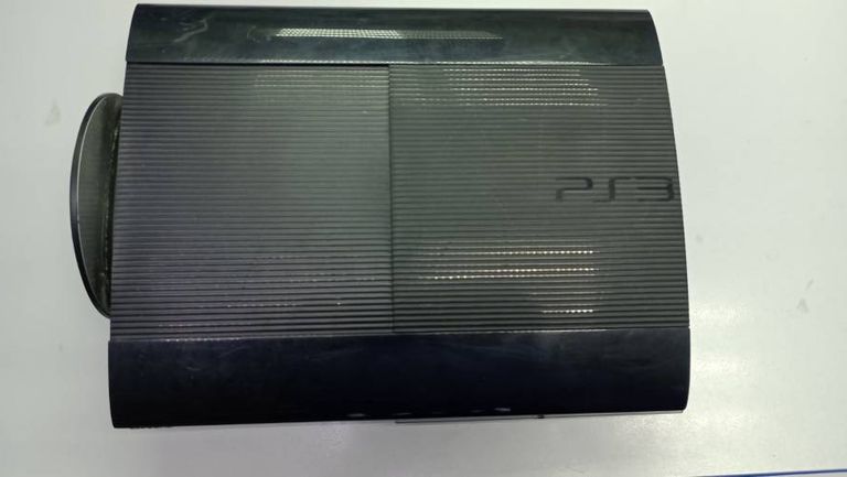 Sony ps 3 cech-4208c 500gb