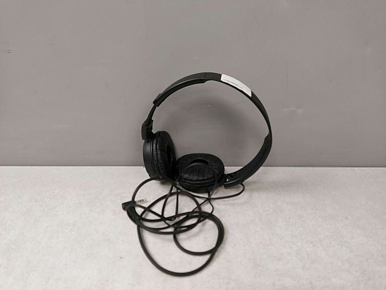 Купить Sony MDR-ZX110 Black Б/У