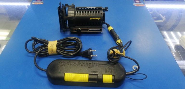 Купити Dedolight DLH4 150W Б/У
