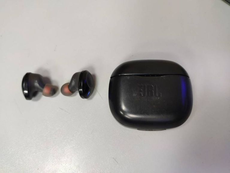 Объявление Jbl tune 120tws Б/У