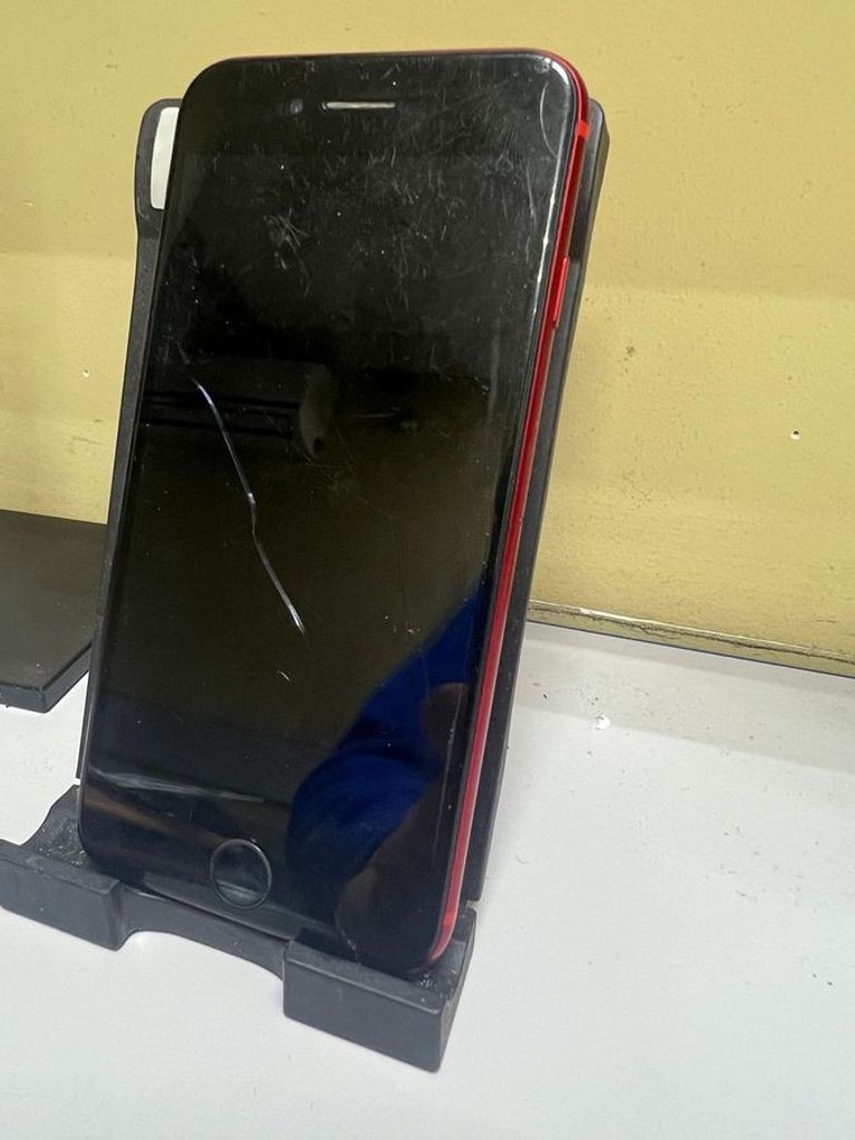 Дешево Apple iphone 8 64gb з ломбарду