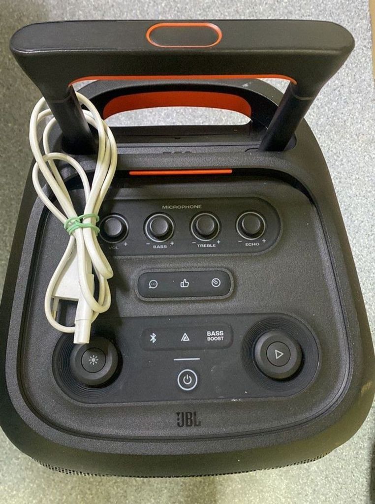 Дешиво Jbl PartyBox Stage 320 (JBLPBSTAGE320) с ломбарда