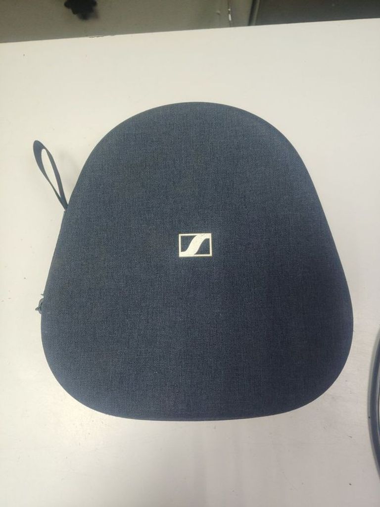 Розпродаж Sennheiser momentum 4 wireless, продавець Техноскарб