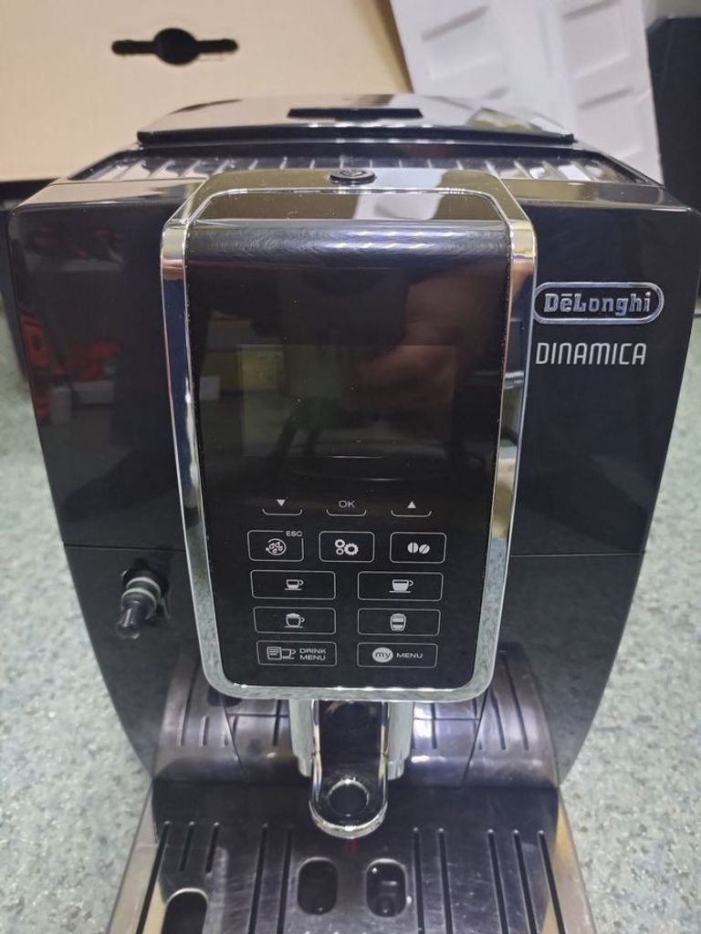 Оголошення Delonghi dinamica ecam 359.55.b Б/У