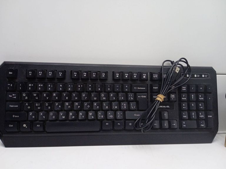 Купить Real-El comfort 7001 backlit Б/У