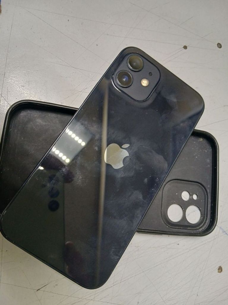 Купити Apple iPhone 12 128GB (PRODUCT)RED Б/У