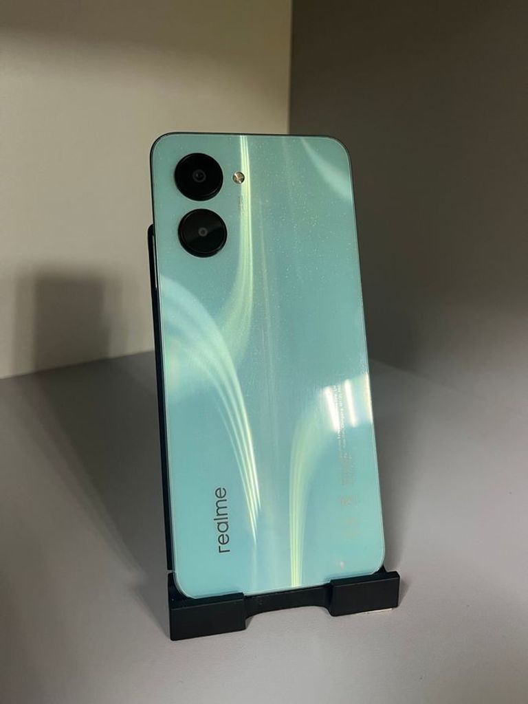 Оголошення Realme c33 4/64gb Б/У