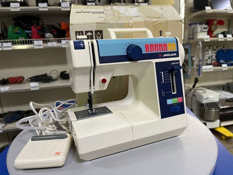 Купити Jaguar 281 mini Б/У