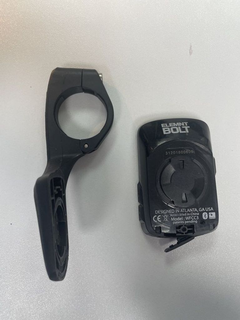 Дешиво Elemnt bolt gps wfcc3 с ломбарда