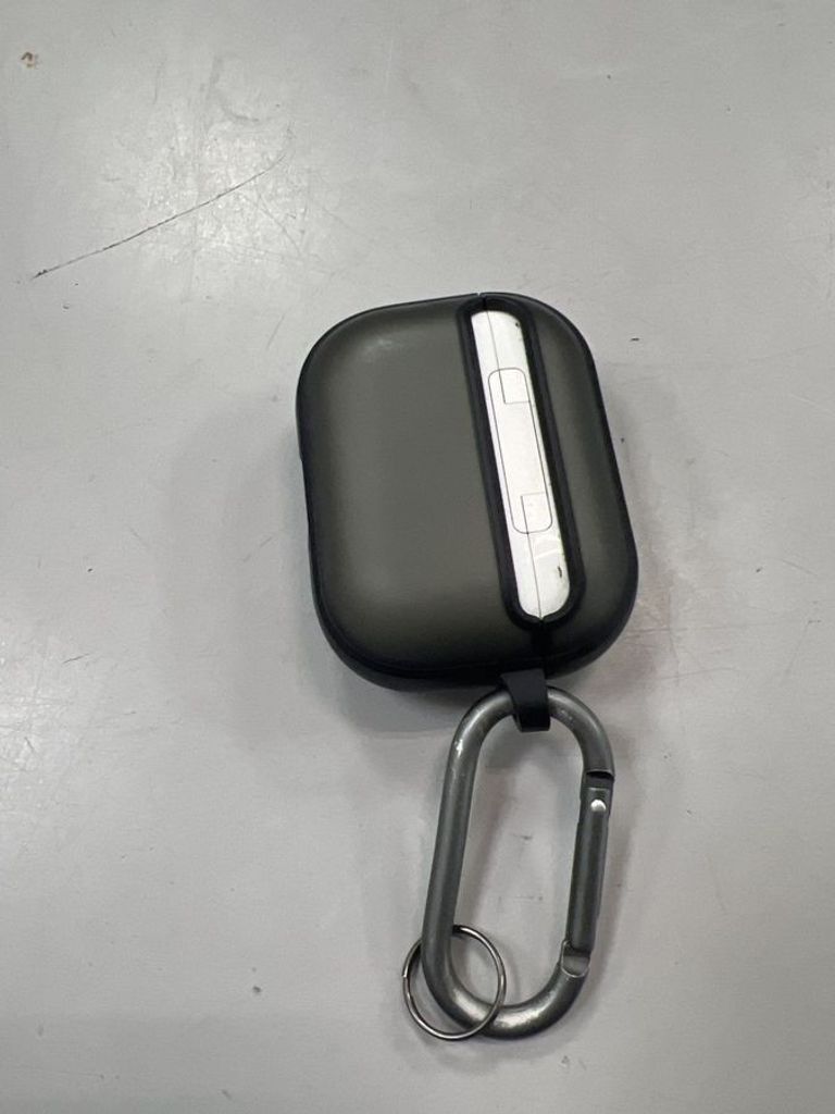 Дешево Apple airpods pro 2nd generation with magsafe charging case usb-c з ломбарду